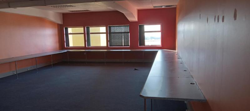 To Let commercial Property for Rent in East London Central Eastern Cape